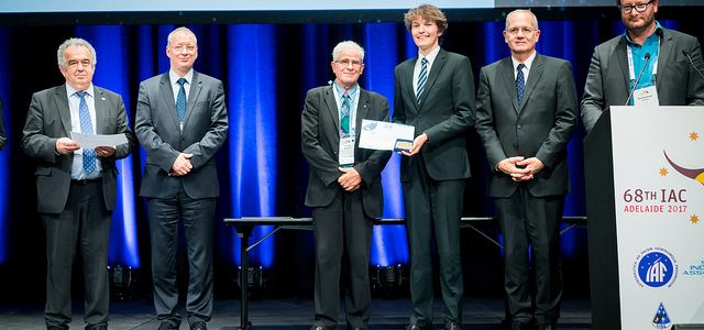 Adelaide, Australien: 1. Preis für Thomas Maier mit dem Projekt Bodenfeuchtesensor