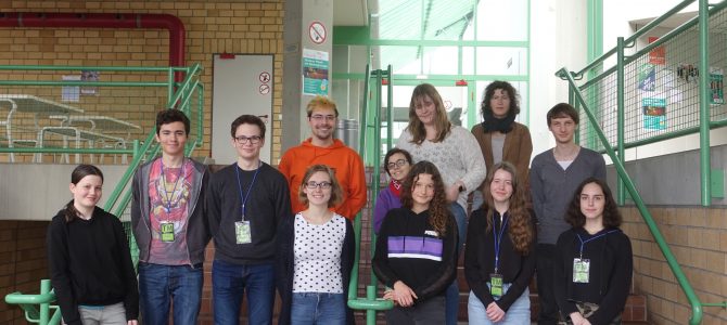 Gewinner des Regionalwettbewerbs des German Young Physicists‘ Tournament am GYPT-Zentrum Erlangen stehen fest! Gewinner des Regionalwettbewerbs des German Young Physicists‘ Tournament am GYPT-Zentrum Erlangen stehen fest!